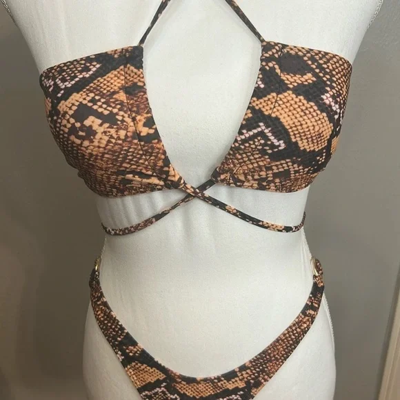 NWT Cheeky Brazilian Cut Snakeskin Wrap Bikini Set Size S - Picture 2 of 4